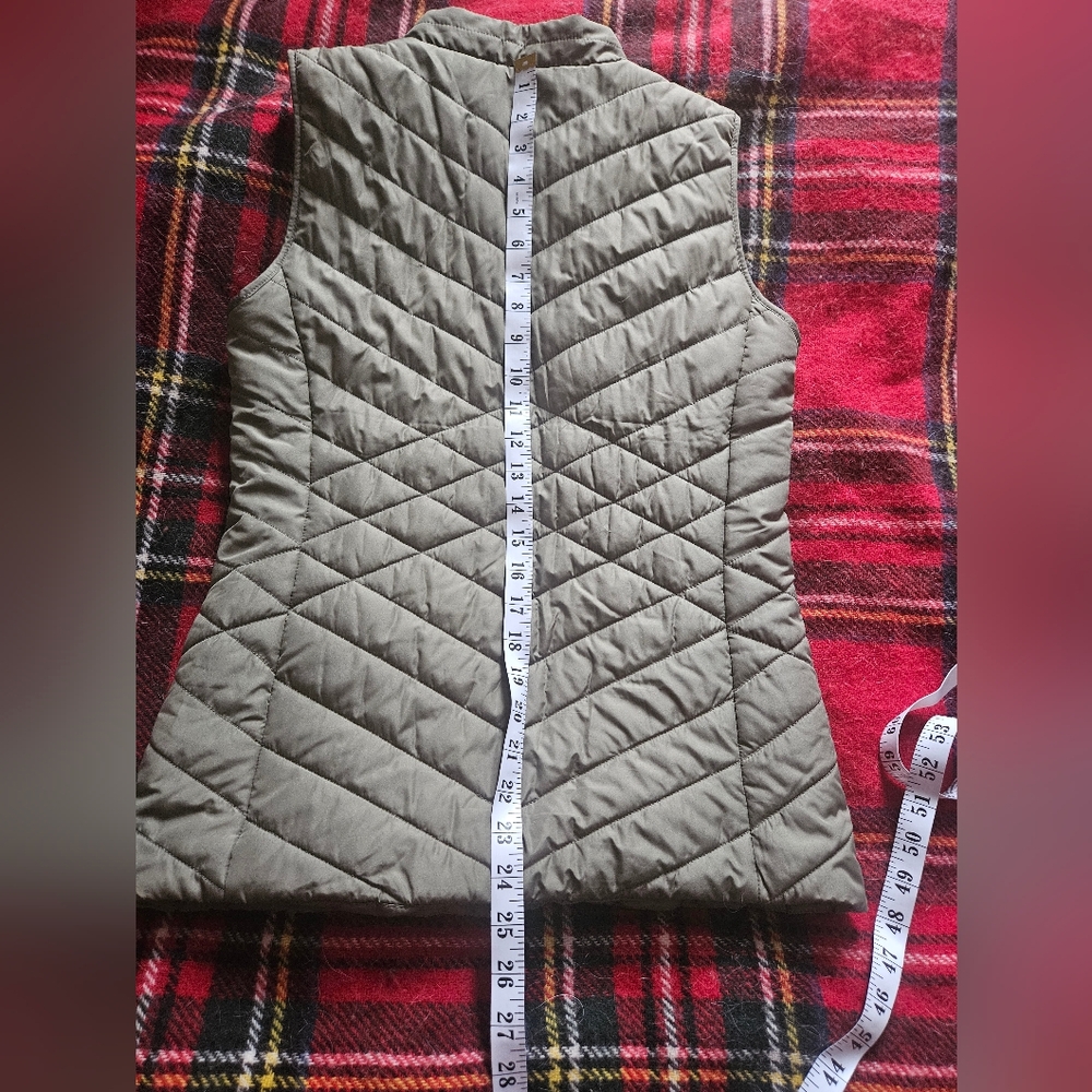 Olsen Olive Quilted Zip Front Puffer Vest - Picture 6 of 9